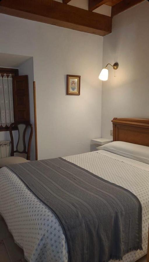 Casa Rural El Torrejon Arenas De Cabrales Buitenkant foto