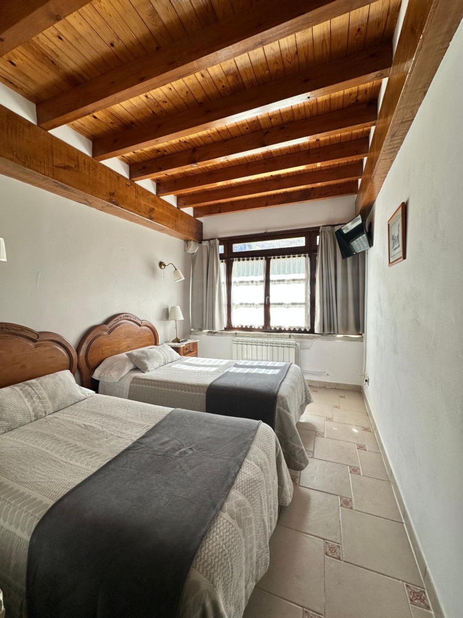 Casa Rural El Torrejon Arenas De Cabrales Buitenkant foto