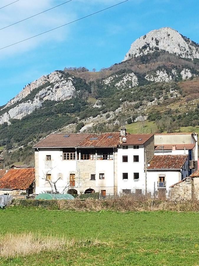 Casa Rural El Torrejon Arenas De Cabrales Buitenkant foto