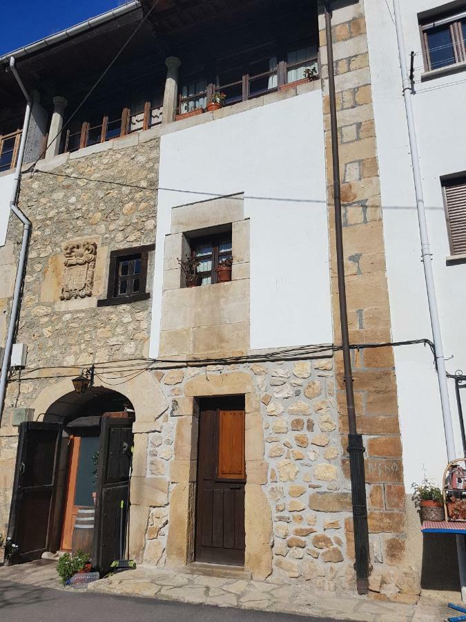 Casa Rural El Torrejon Arenas De Cabrales Buitenkant foto